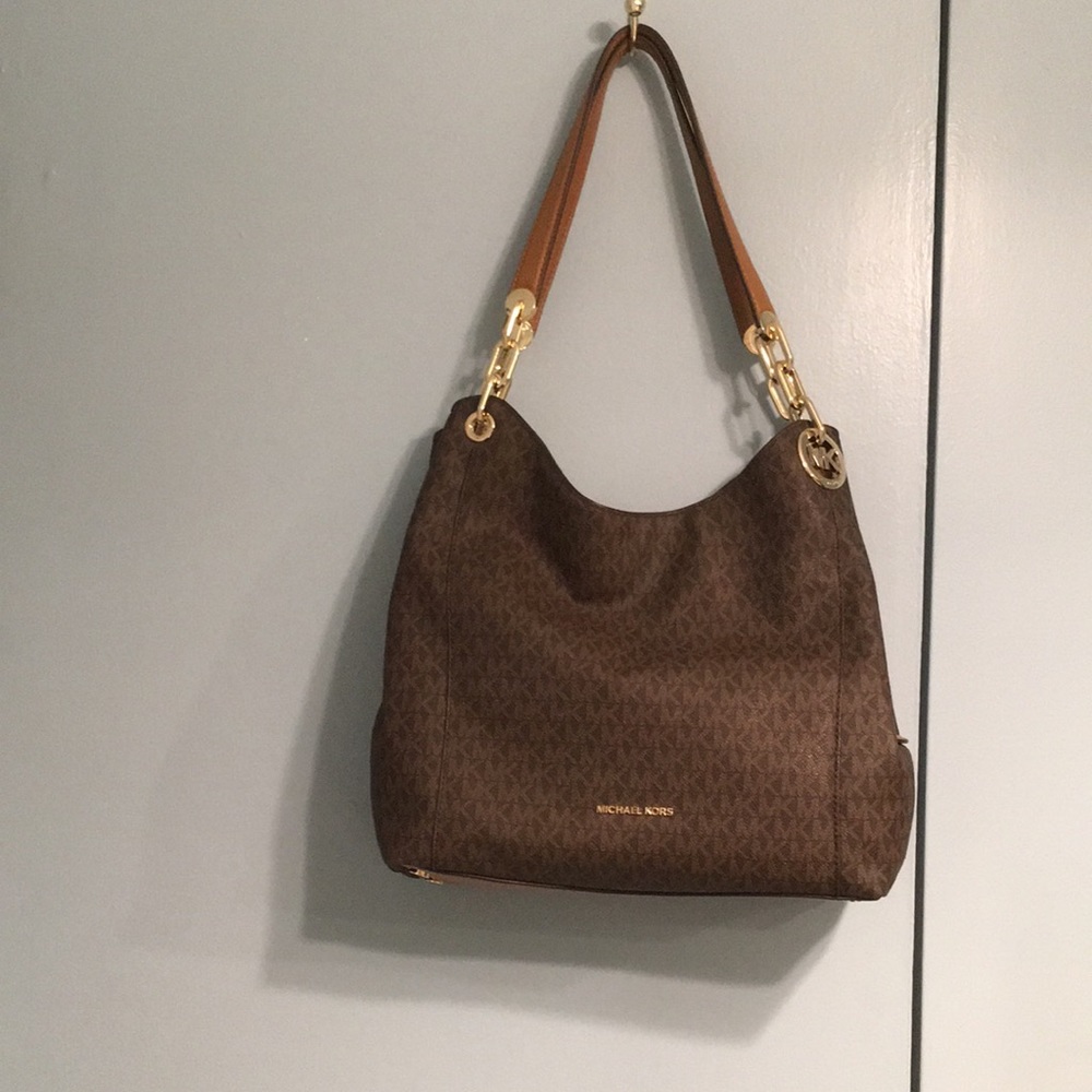 Handbag